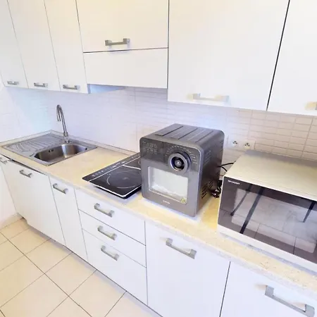 Residences Du Cap - Giotto - Agreable Studio En Rdj Avec Terrasse Sur Le Bord De Mer Mae-5971 *